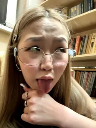 Aiko_Yumi - stripchat