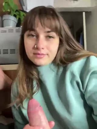 Cherry-viking98 - bongacams
