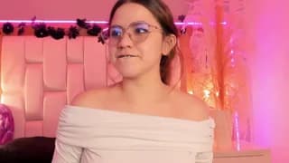 Daphne_And_Roger - stripchat