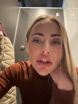 EmaSalis - stripchat