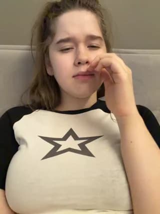 HornyGirlH - stripchat