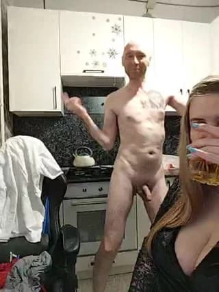 Innokentiy449 - bongacams