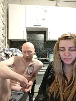Innokentiy449 - bongacams