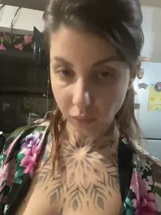 Izy_cute_ - stripchat