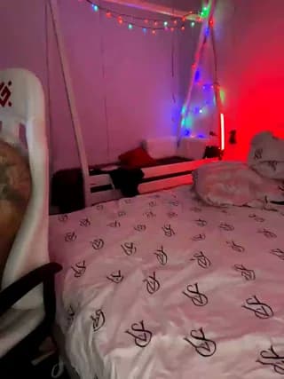 Manynia666 - bongacams