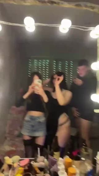 SweetPussies - bongacams