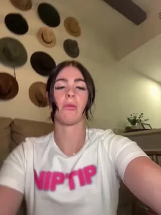 aus_queen - stripchat