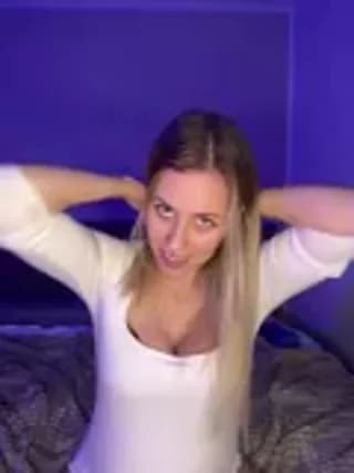 lunawolf21 - stripchat