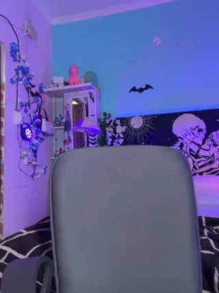 lilliiilliiillil thumbnail